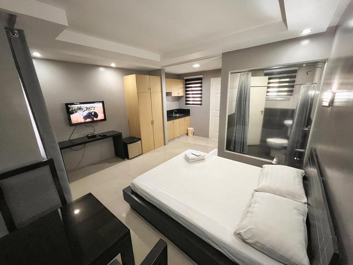 Rumi Apartelle Hotel Анхелес Екстериор снимка