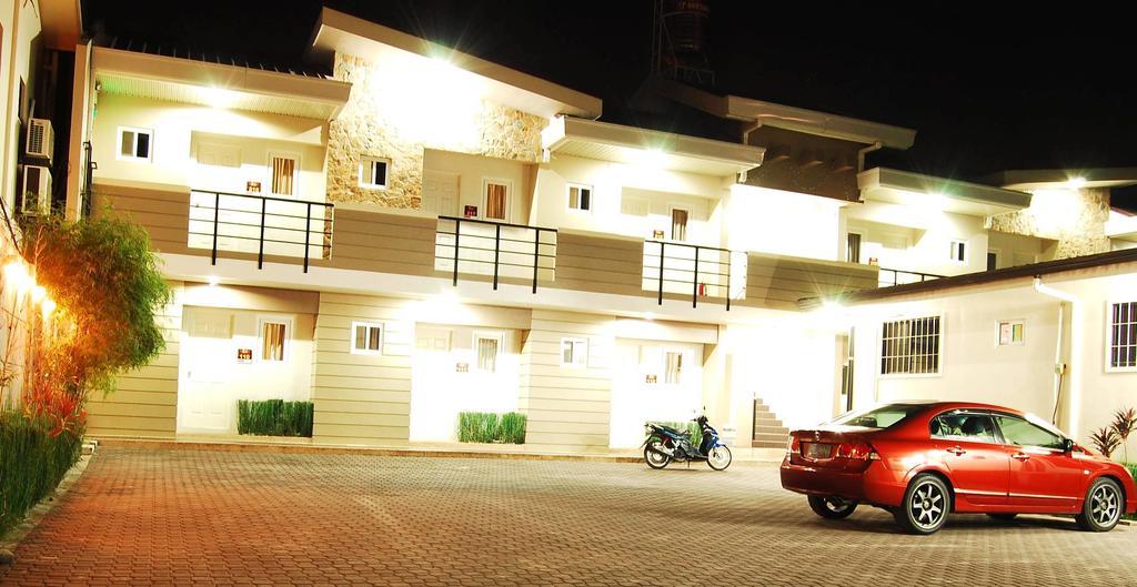 Rumi Apartelle Hotel Анхелес Екстериор снимка