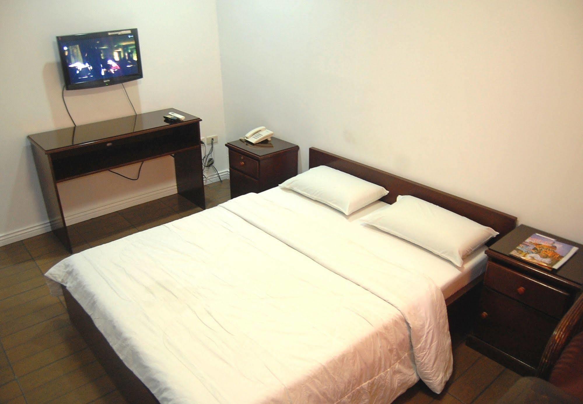 Rumi Apartelle Hotel Анхелес Екстериор снимка