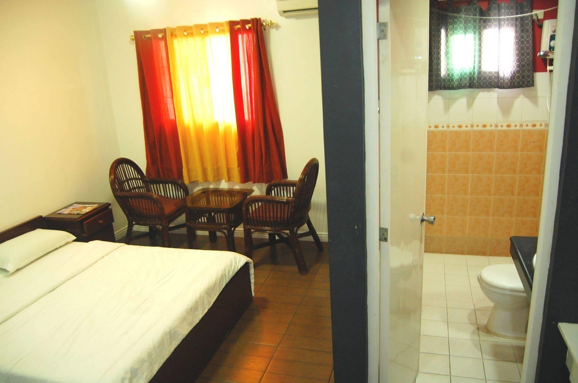 Rumi Apartelle Hotel Анхелес Екстериор снимка